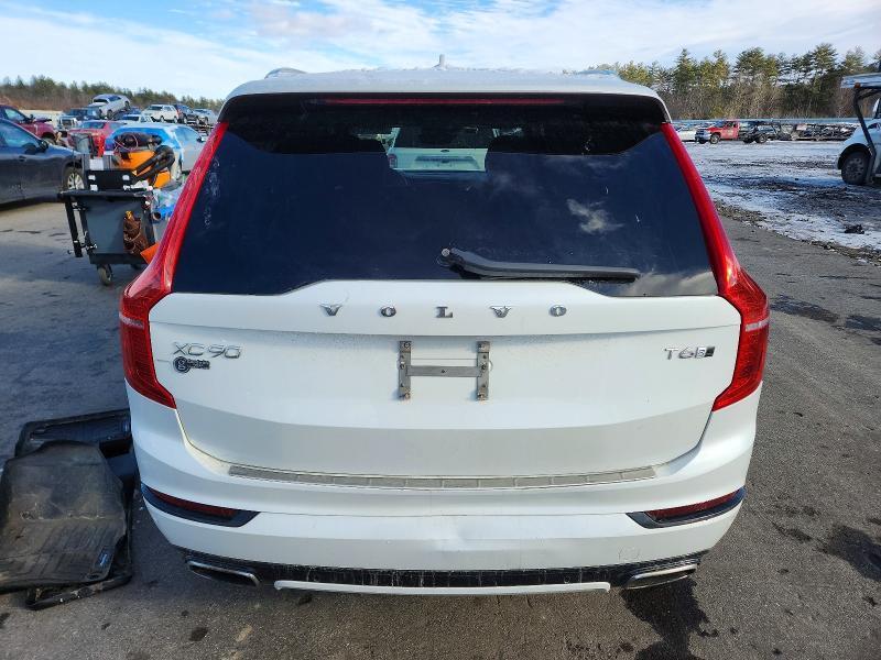 2019 Volvo Xc90 T6 R-design