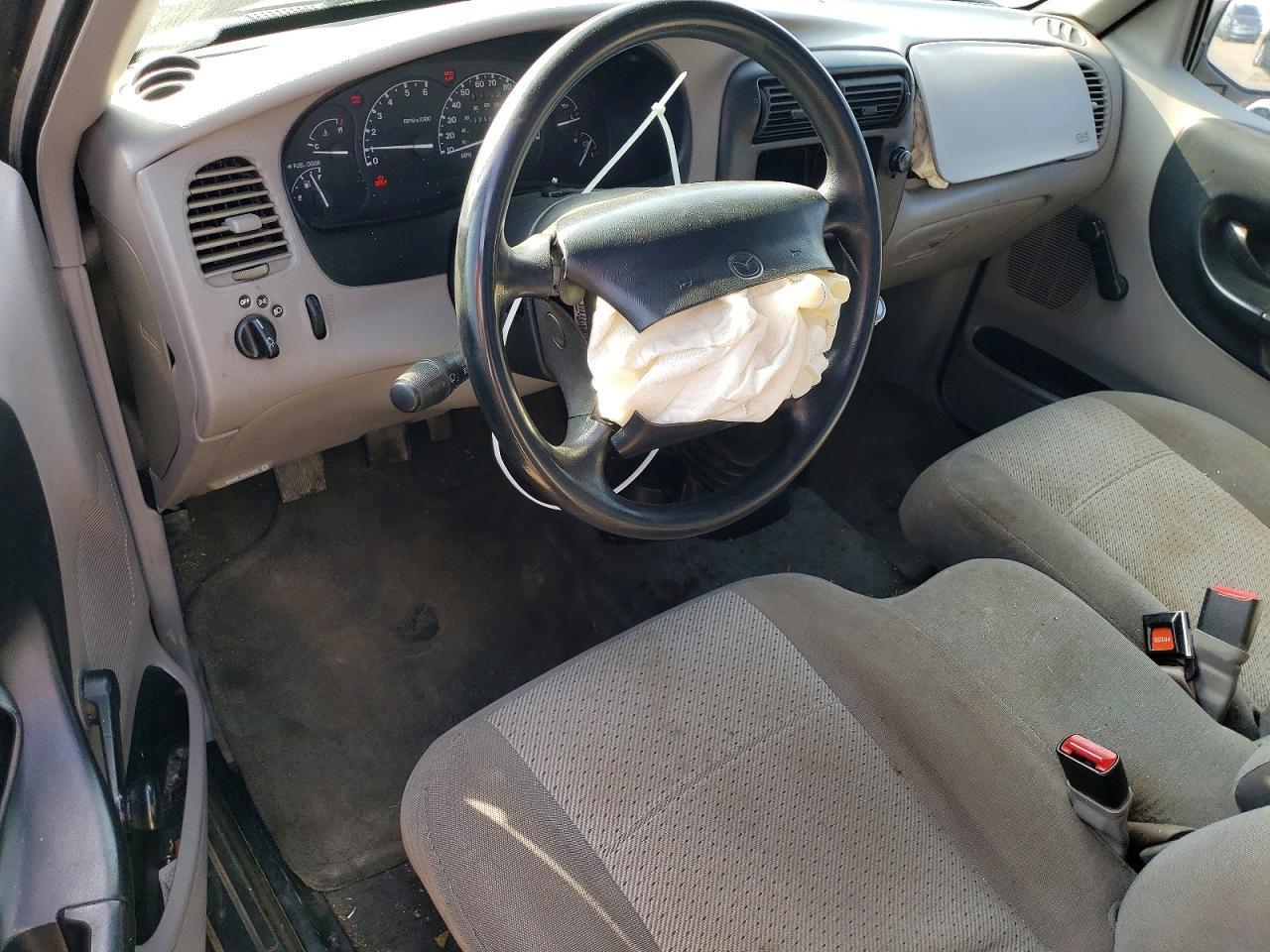 1999 Mazda B2500