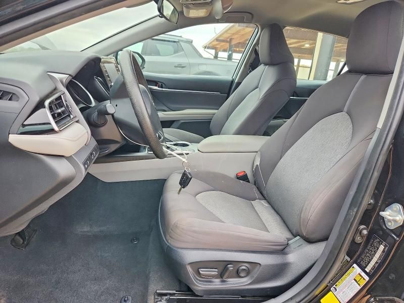 2023 Toyota Camry le