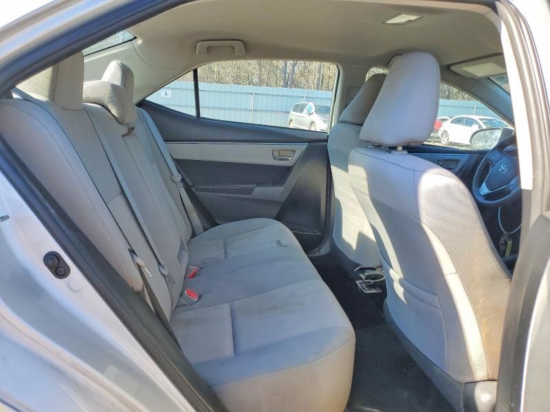 2015 Toyota Corolla l