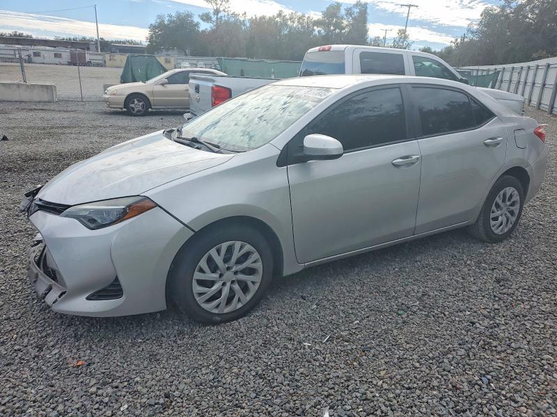 2018 Toyota Corolla l