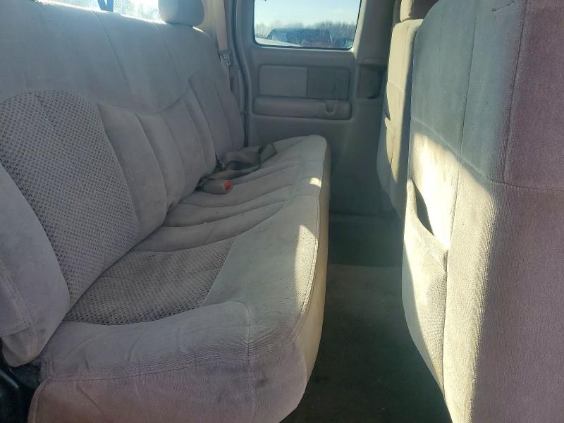 2002 Chevrolet Silverado C1500