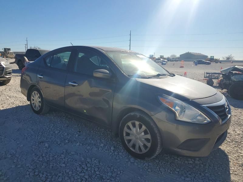 2016 Nissan Versa s