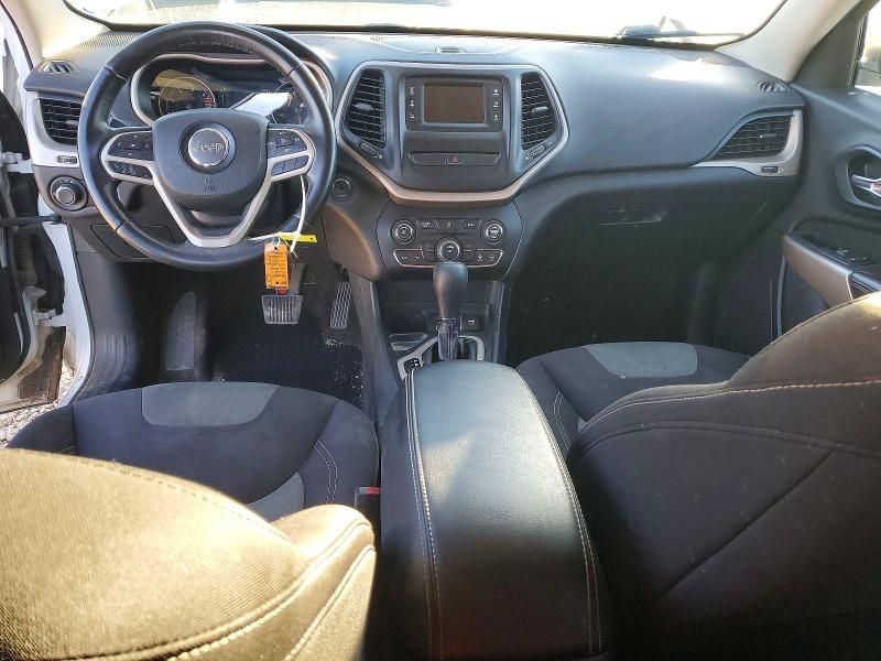 2017 Jeep Cherokee Sport