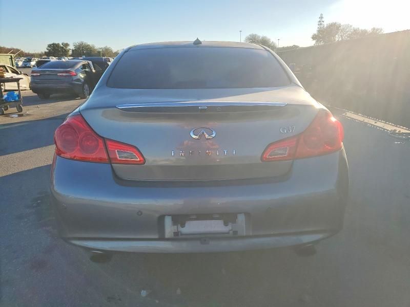 2013 Infiniti G37 Base