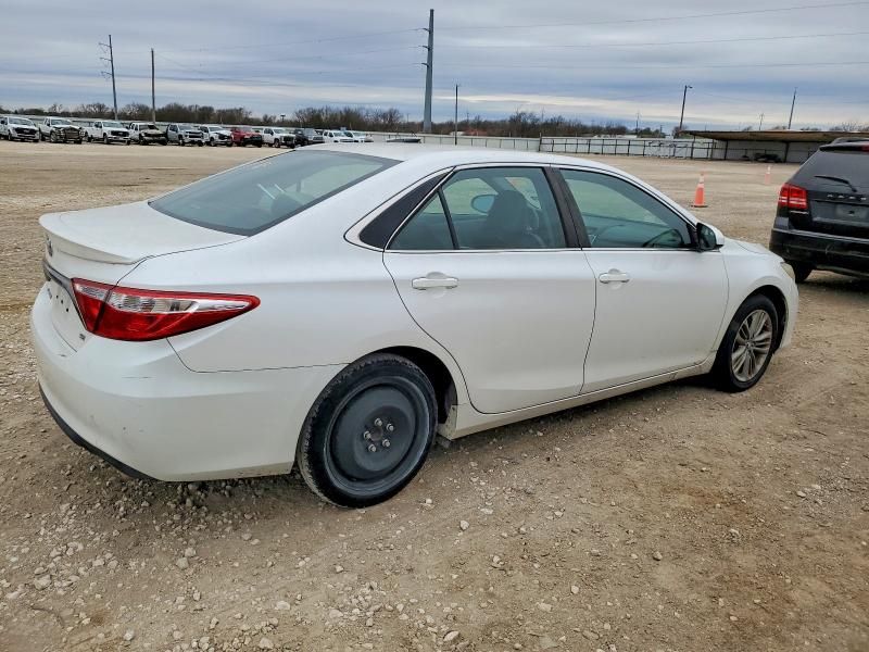 2017 Toyota Camry le