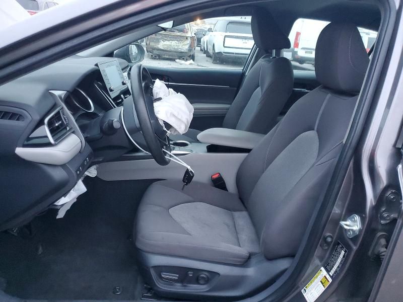 2023 Toyota Camry le