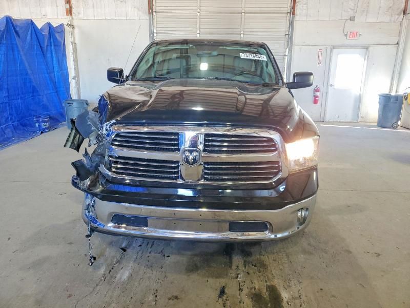2015 Dodge Ram 1500 slt