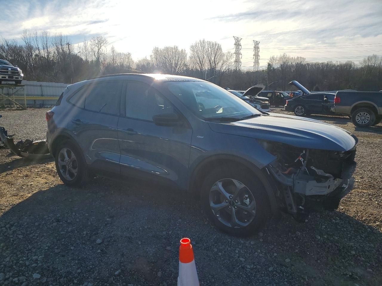 2025 Ford Escape st Line