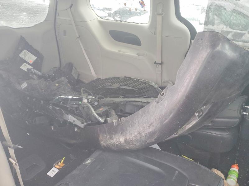 2017 Chrysler Pacifica Touring l