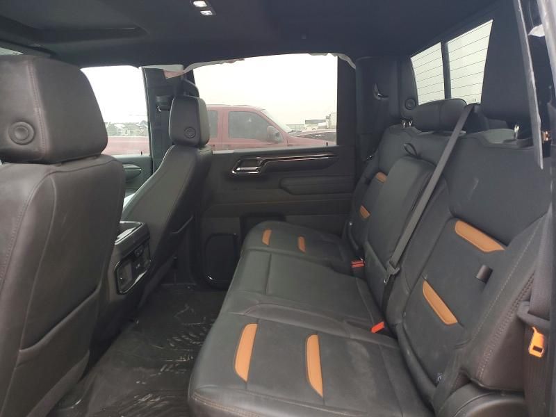 2024 GMC Sierra K3500 AT4