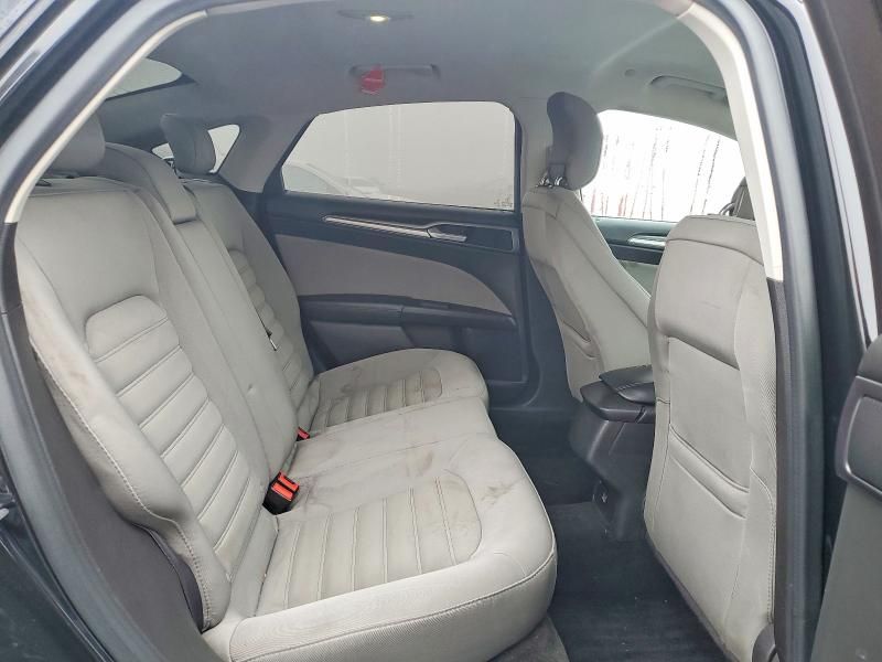 2015 Ford Fusion s Hybrid