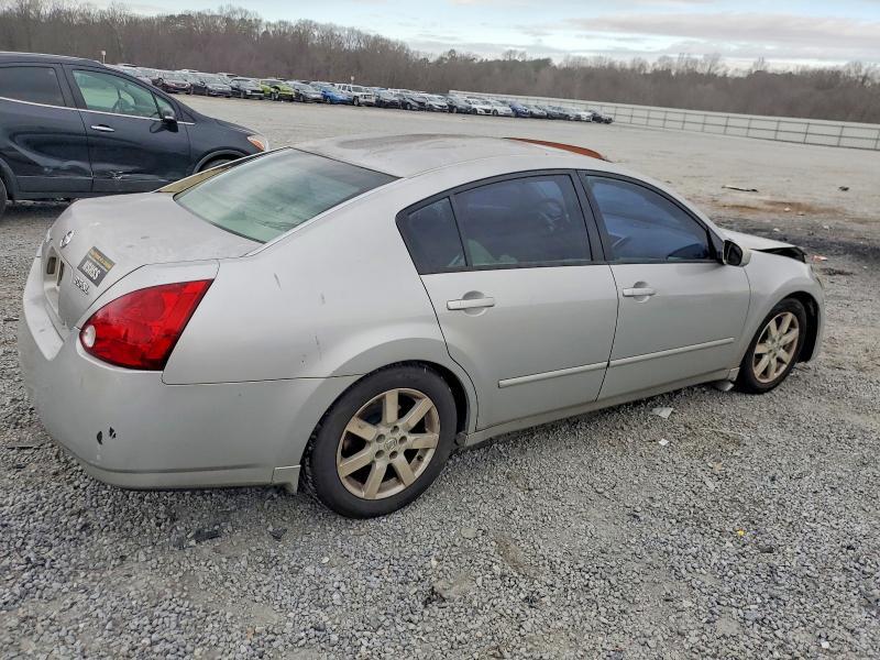 2006 Nissan Maxima se