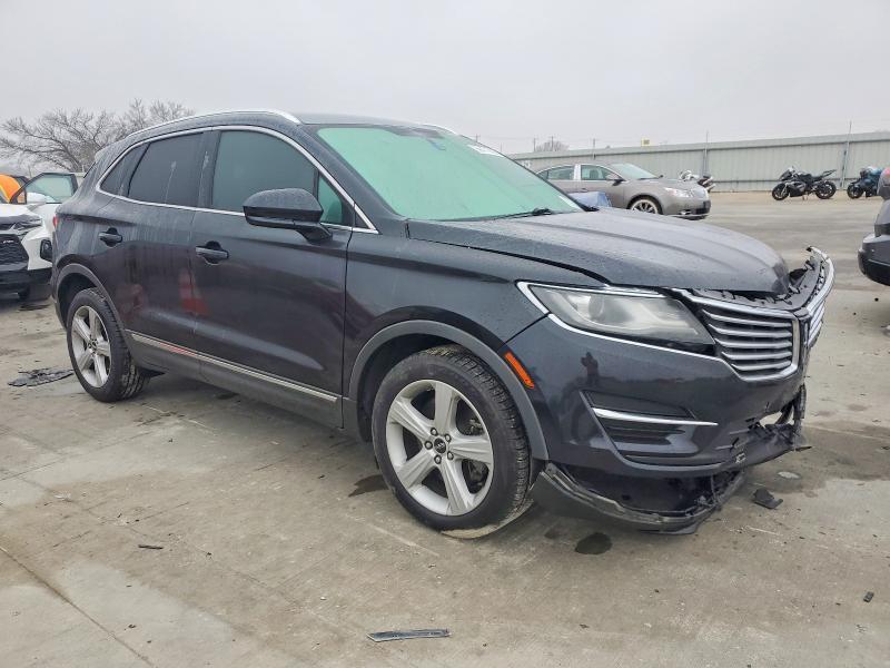 2015 Lincoln Townhouse MKC