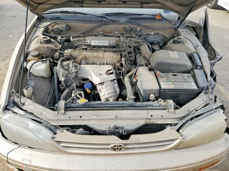 1996 Toyota Camry dx
