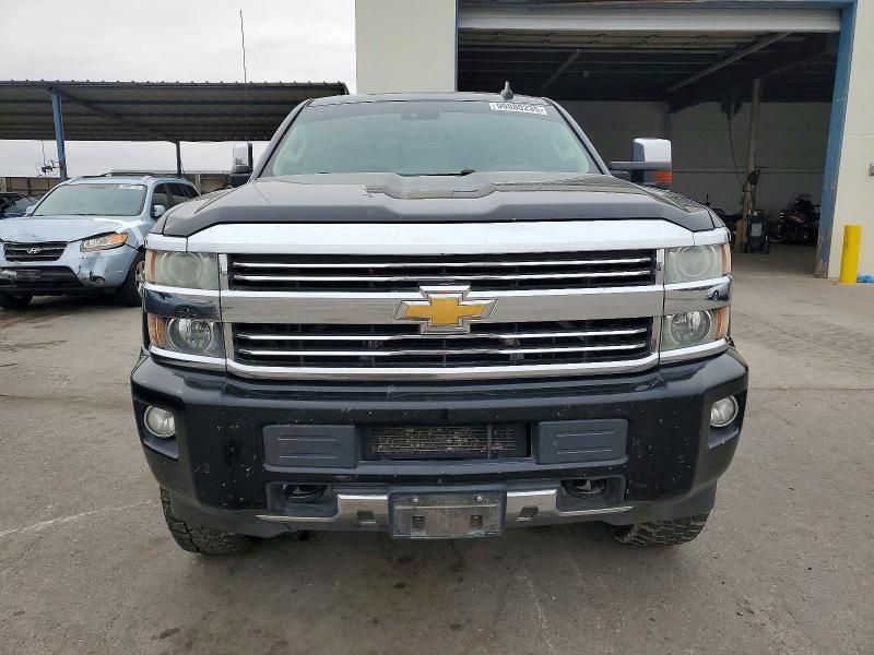 2015 Chevrolet Silverado K2500 High Country