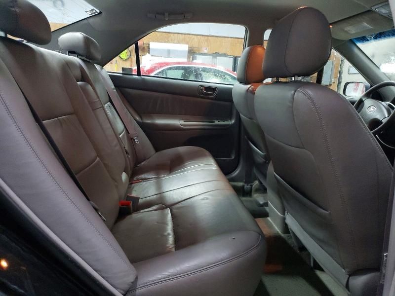 2003 Toyota Camry le