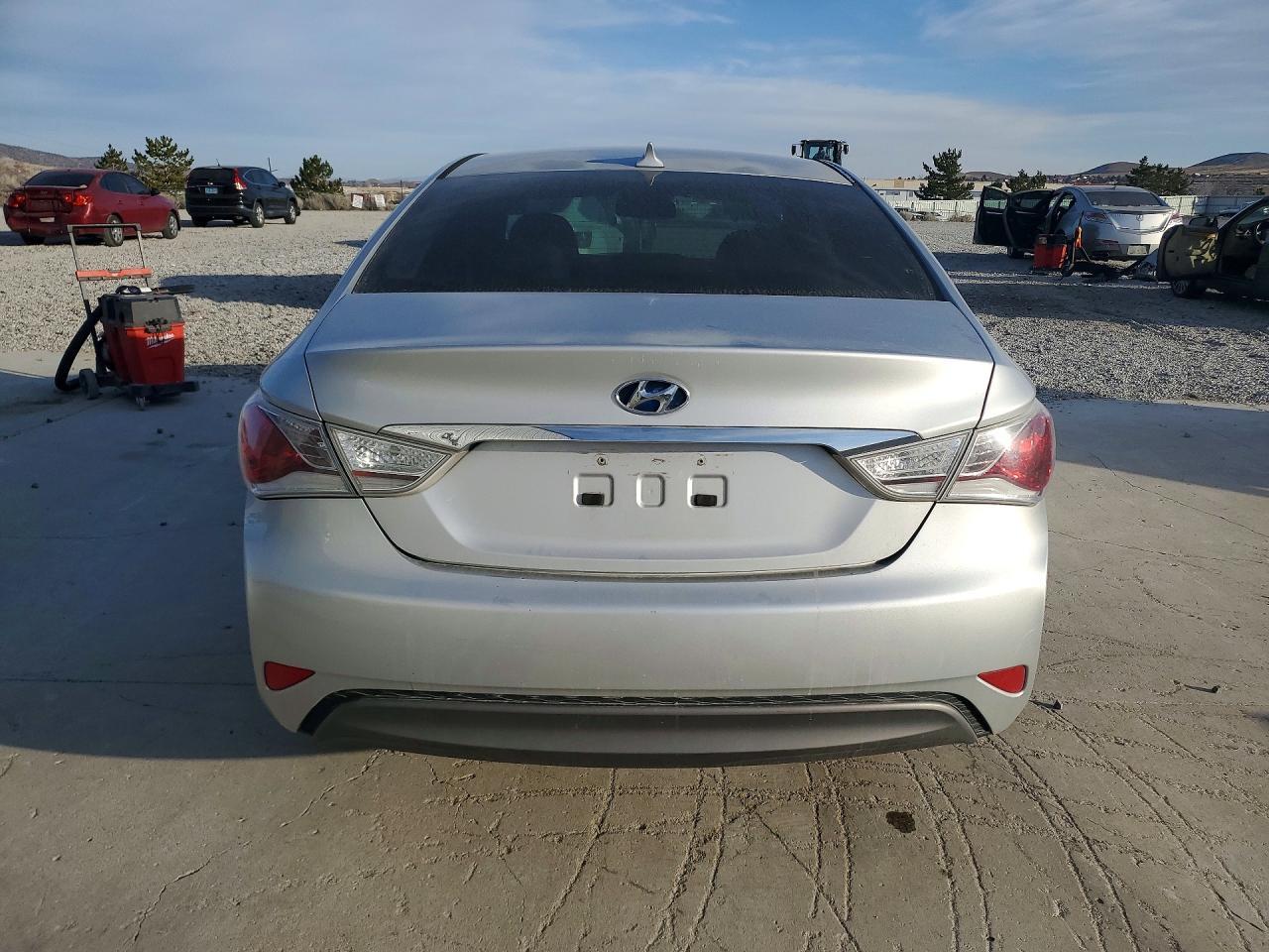2012 Hyundai Sonata Hybrid