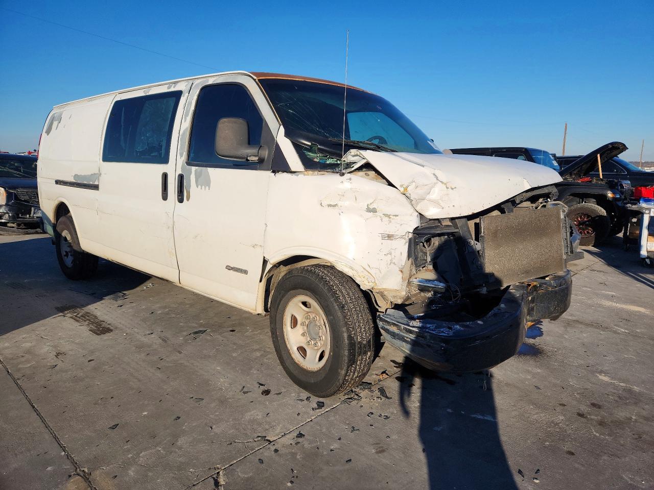 2005 Chevrolet Express G2500 Delivery Van