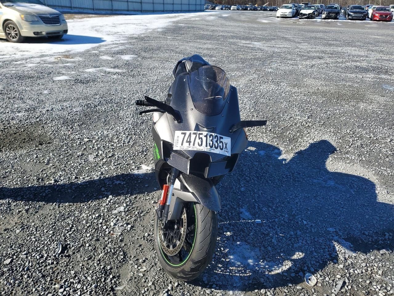 2025 Kawasaki ZX1002 T