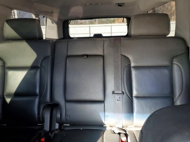 2018 Chevrolet Suburban C1500 lt