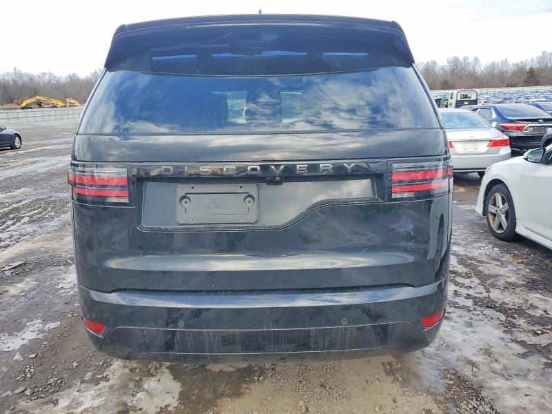 2024 Land Rover Discovery Dynamic se