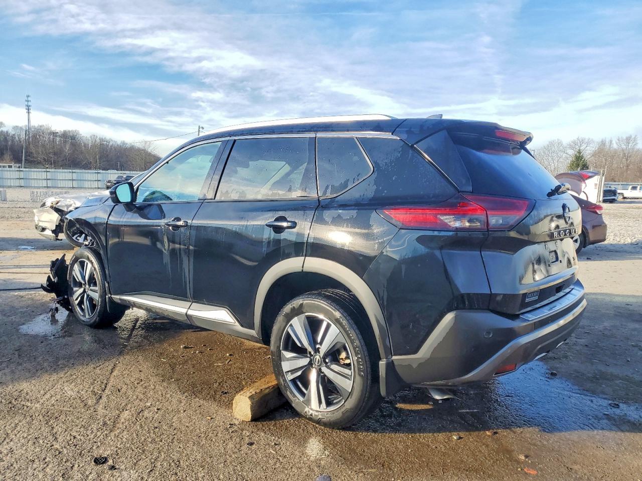 2023 Nissan Rogue sl