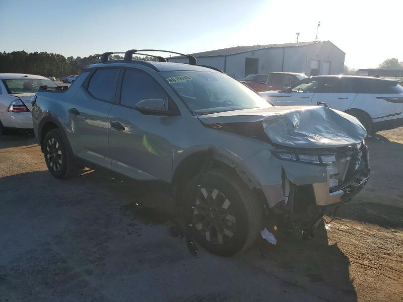 2025 Hyundai Santa Cruz SEL Activity