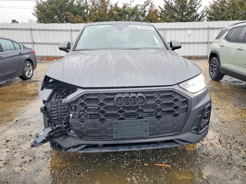 2024 Audi Q5 Premium 45