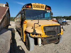 Salvage trucks for sale at Houston, TX auction: 2009 Ic Corporation 3000 CE