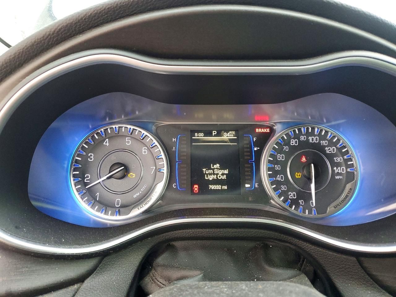 2016 Chrysler 200 lx