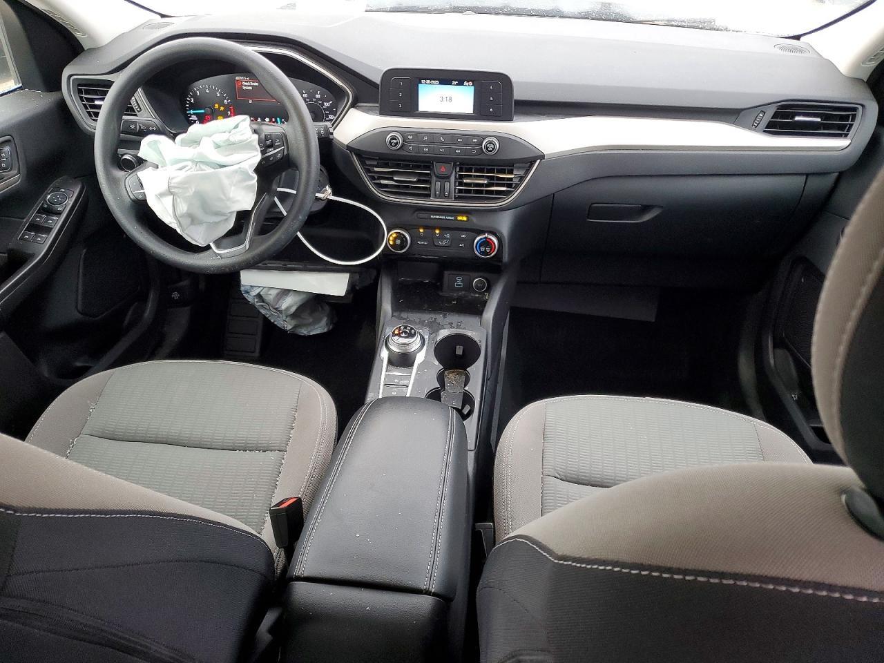 2021 Ford Escape s