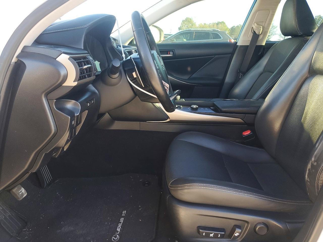 2018 Lexus Is 300