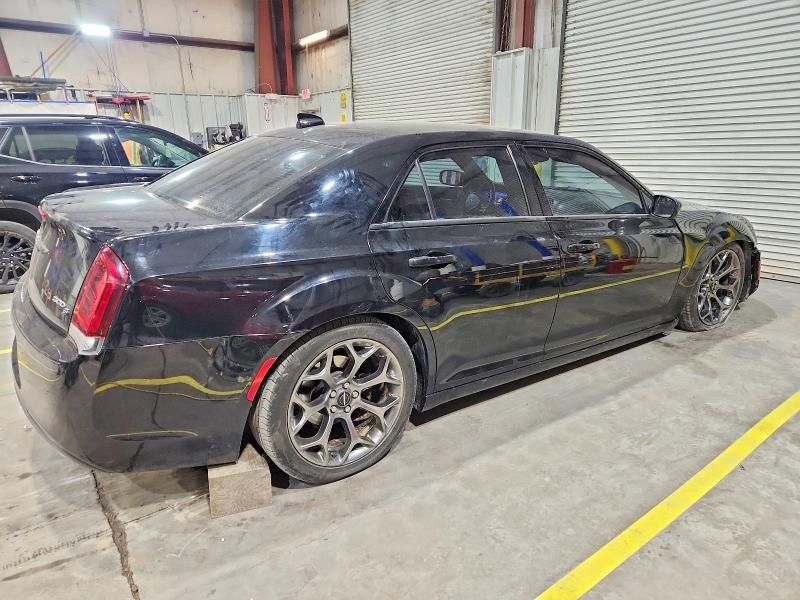 2018 Chrysler 300 s