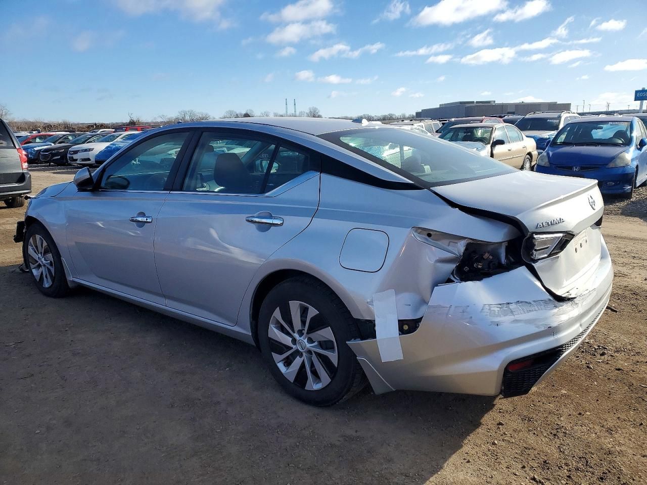 2019 Nissan Altima s