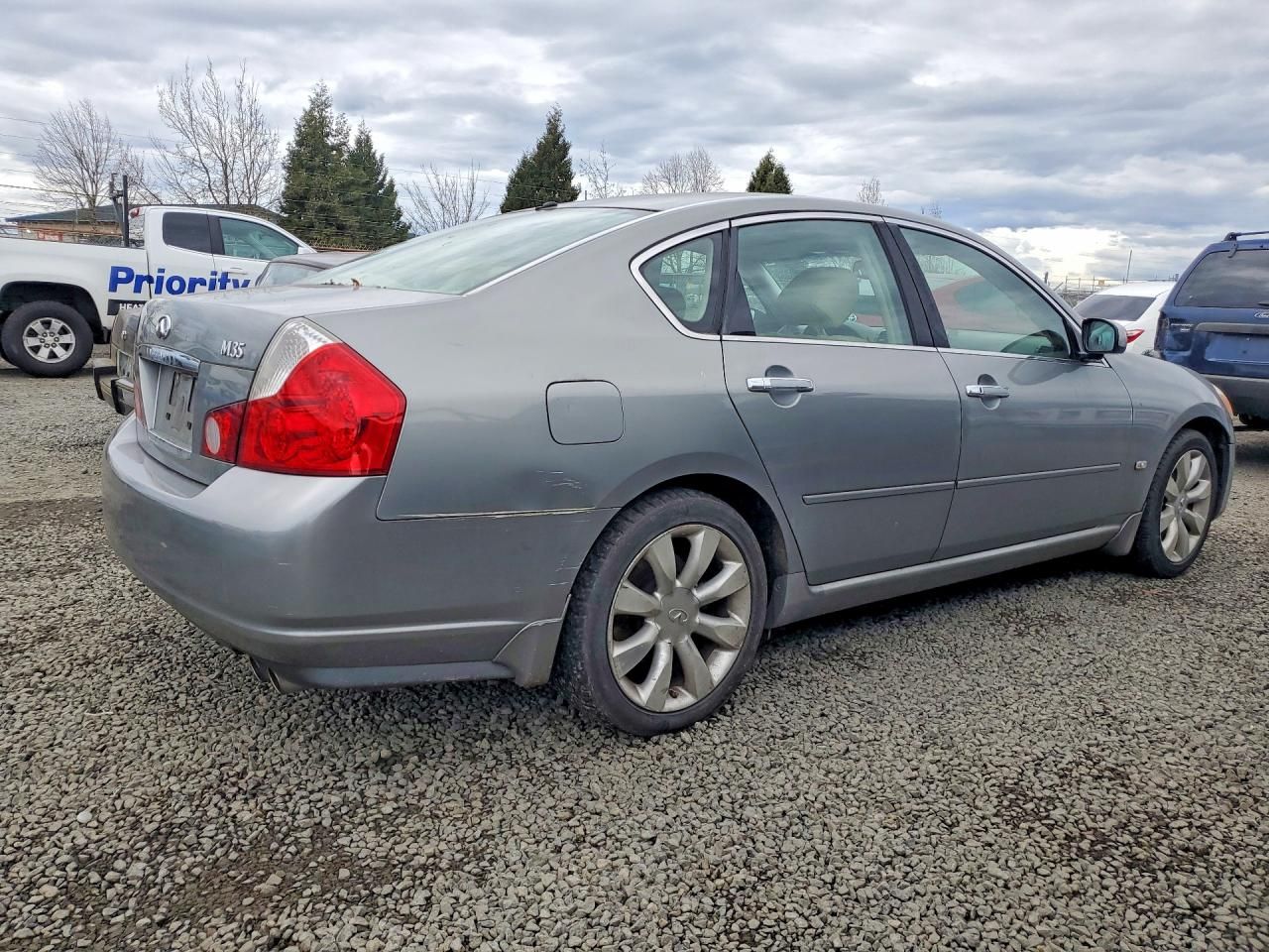 2006 Infiniti M35 Base