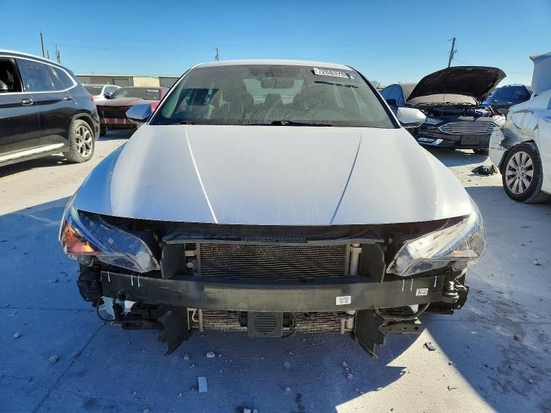 2021 Hyundai Elantra Blue