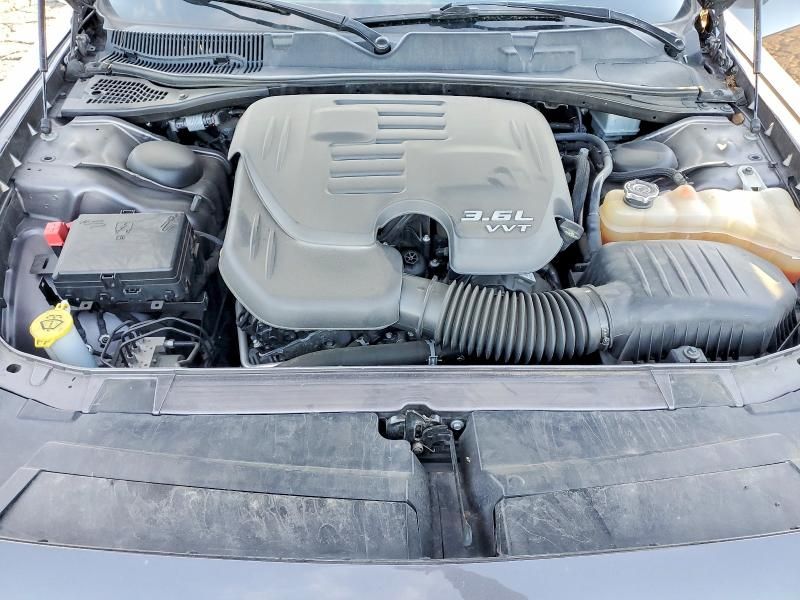 2017 Dodge Challenger sxt