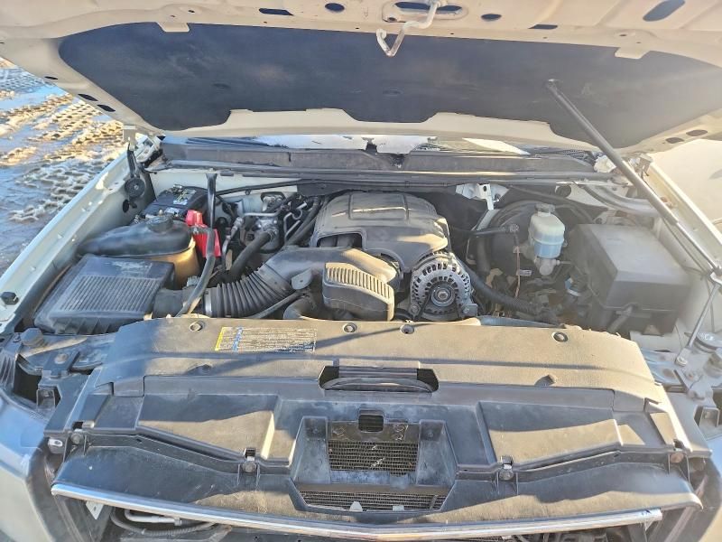 2010 Chevrolet Suburban C1500 ltz