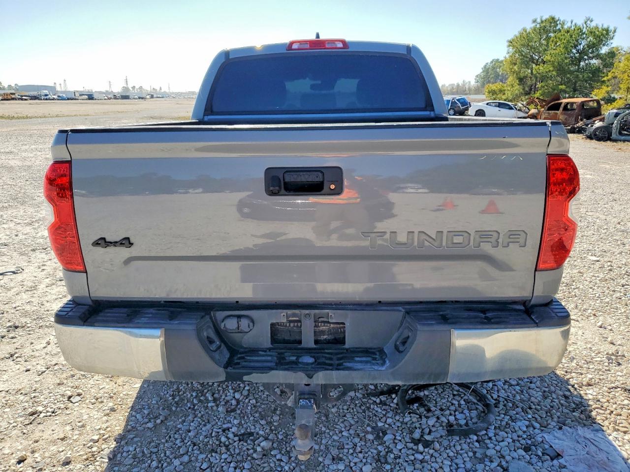 2020 Toyota Tundra Crewmax SR5