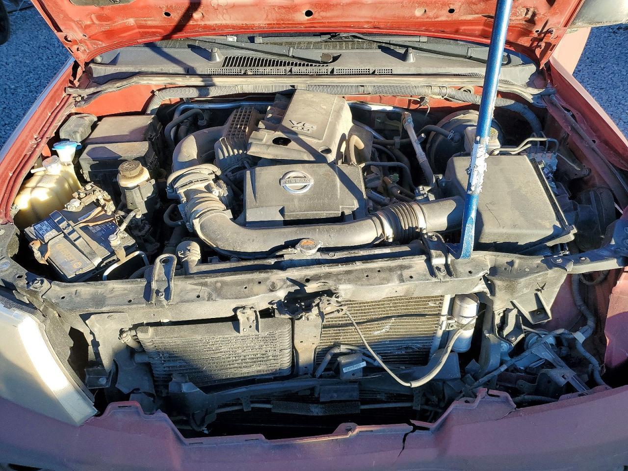 2012 Nissan Frontier s