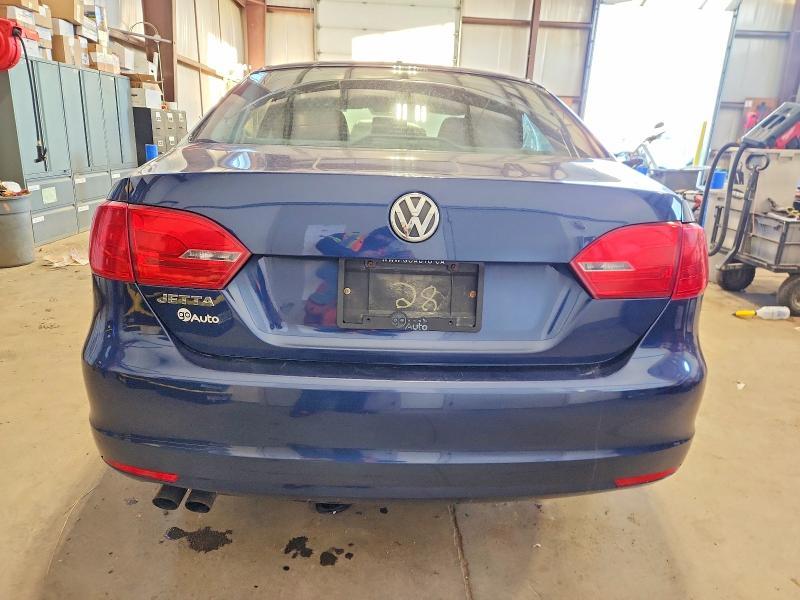 2013 Volkswagen Jetta Base