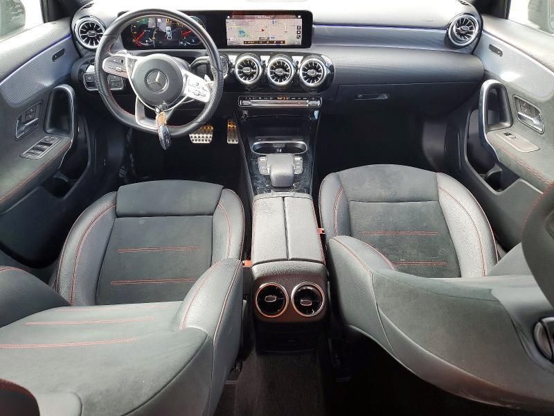 2022 Mercedes-Benz A 220