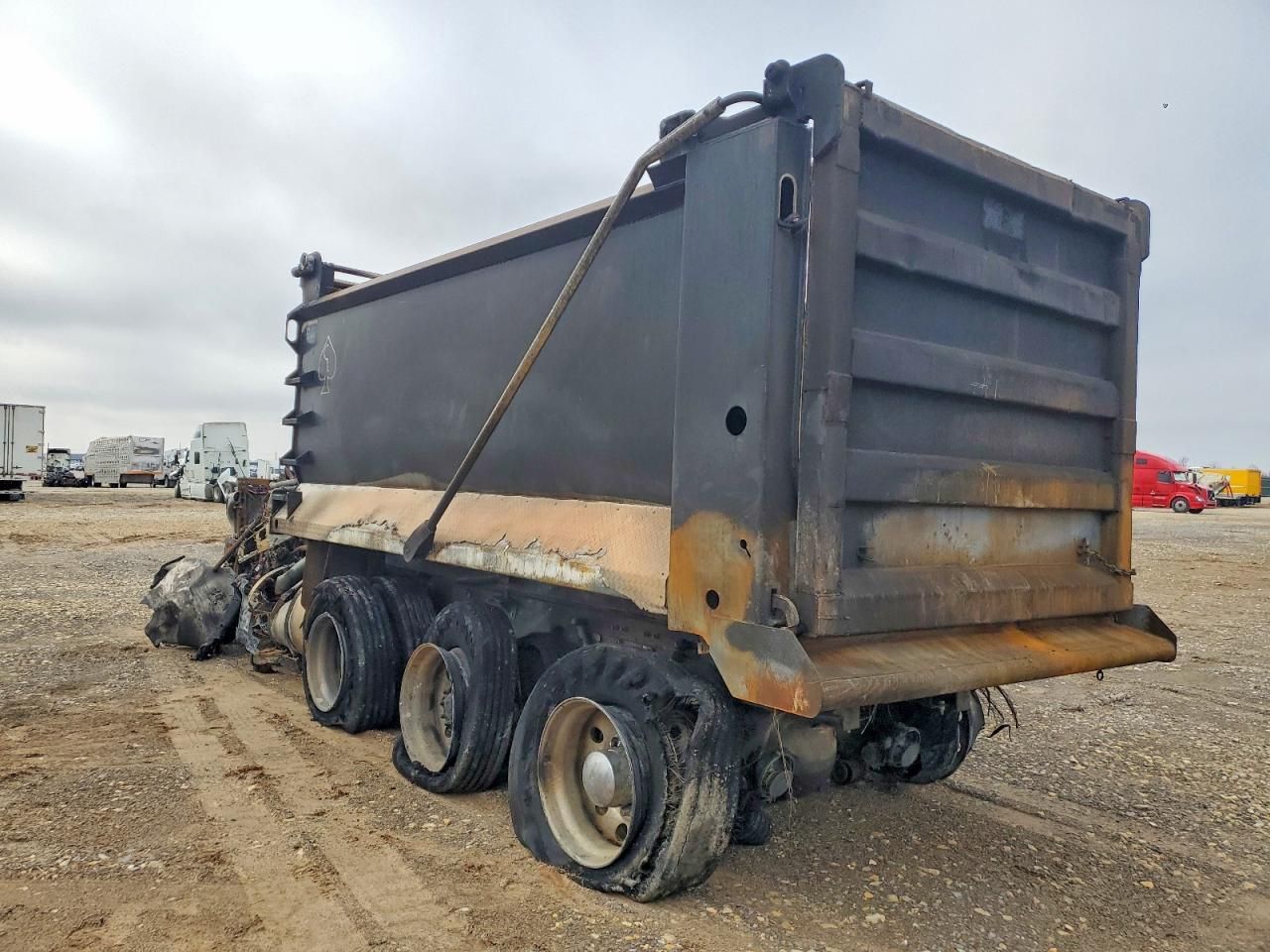 2021 Kenworth Construction T880