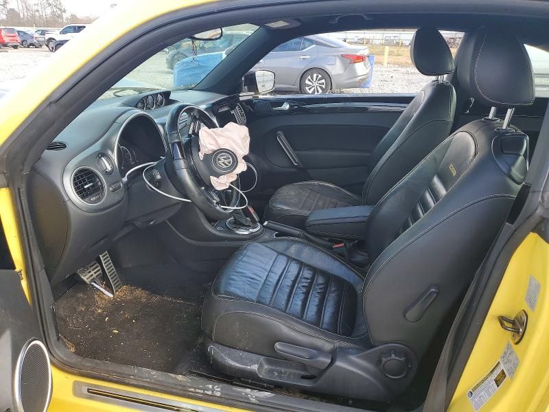 2014 Volkswagen Beetle Turbo