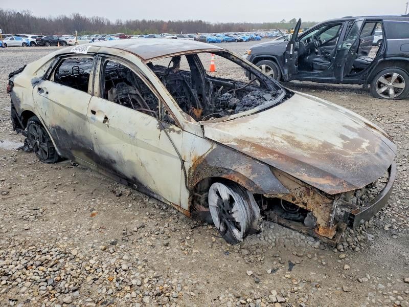 2023 Hyundai Elantra Blue