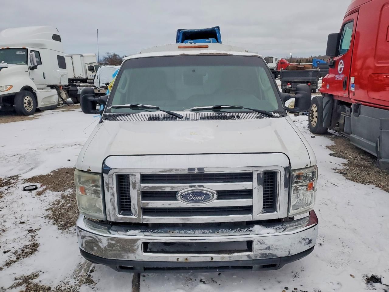 2009 Ford Econoline E350 Super Duty Cutaway van