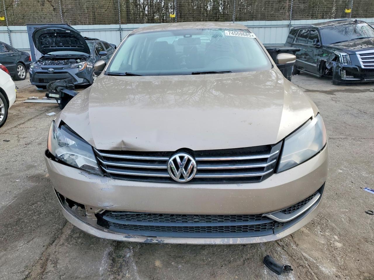 2015 Volkswagen Passat s