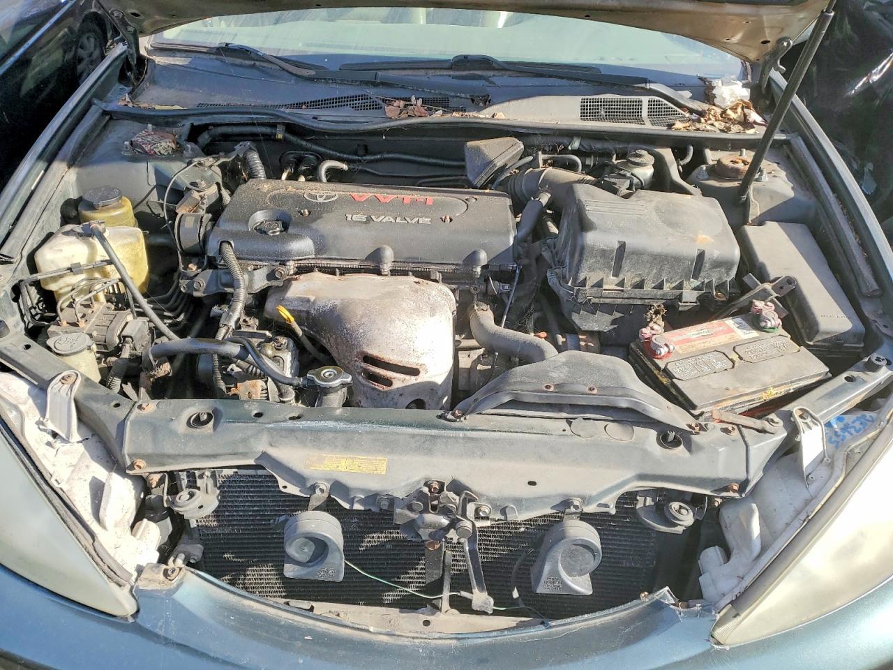 2003 Toyota Camry le