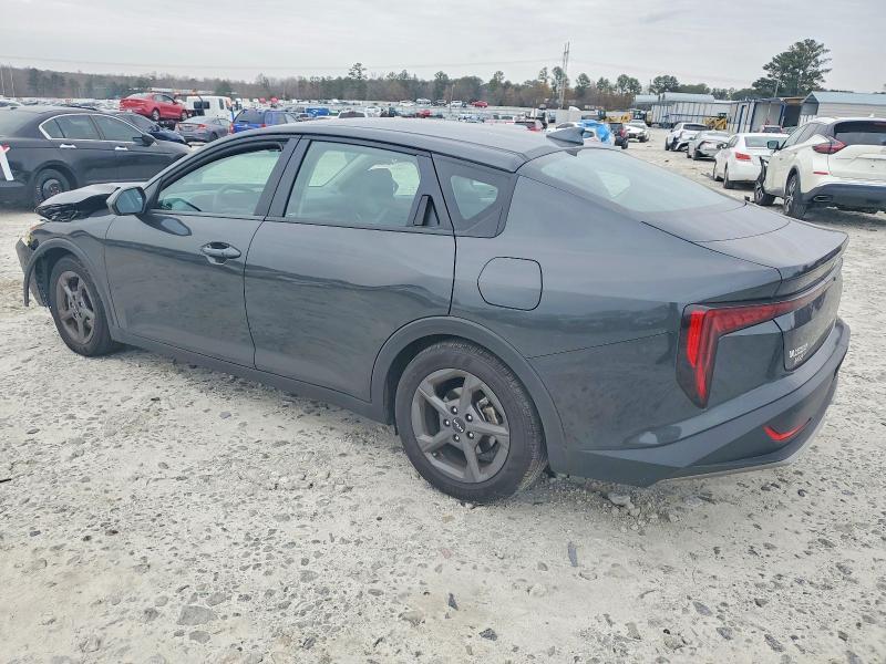 2025 KIA K4 lx